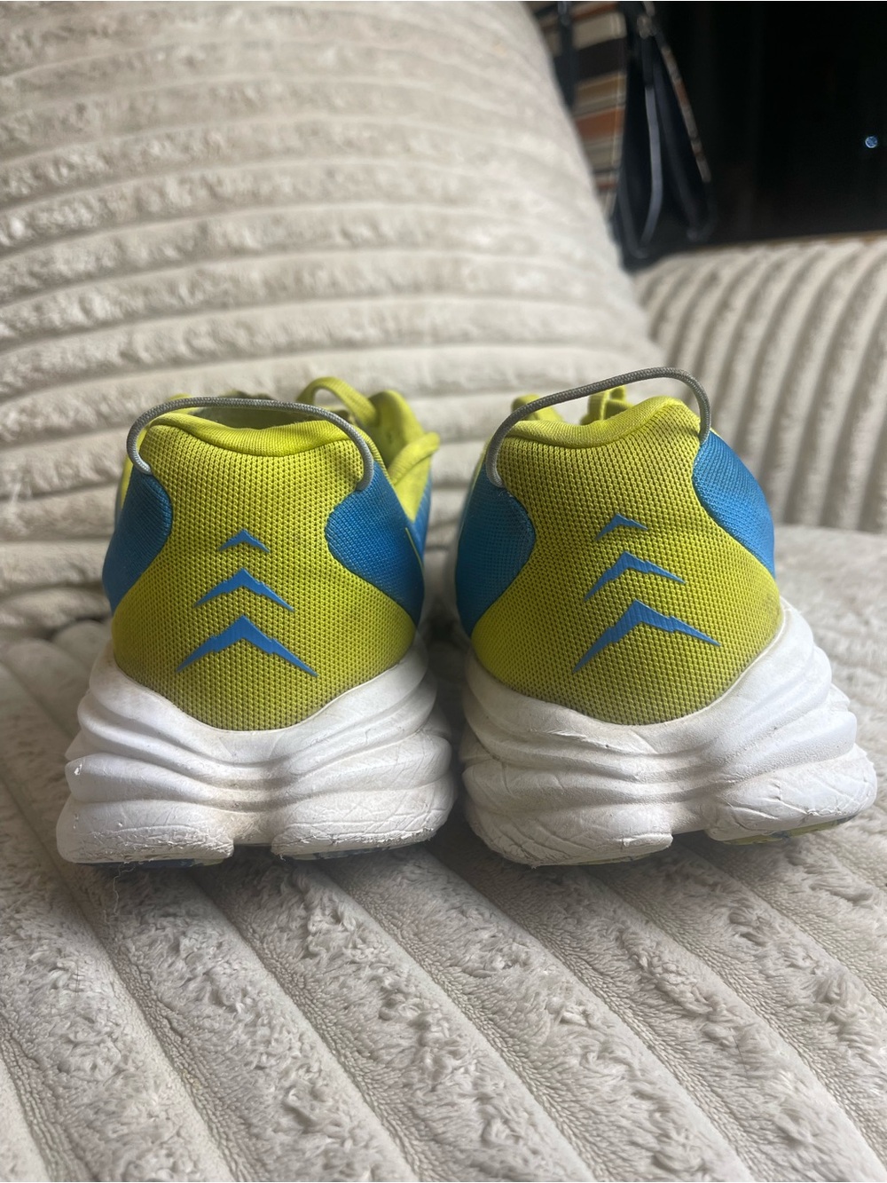 Hoka Z5181 Mens Ice Water/Diva Blue Rincon 3 Low Top Running Sneakers Size 9.5 - Picture 3 of 10